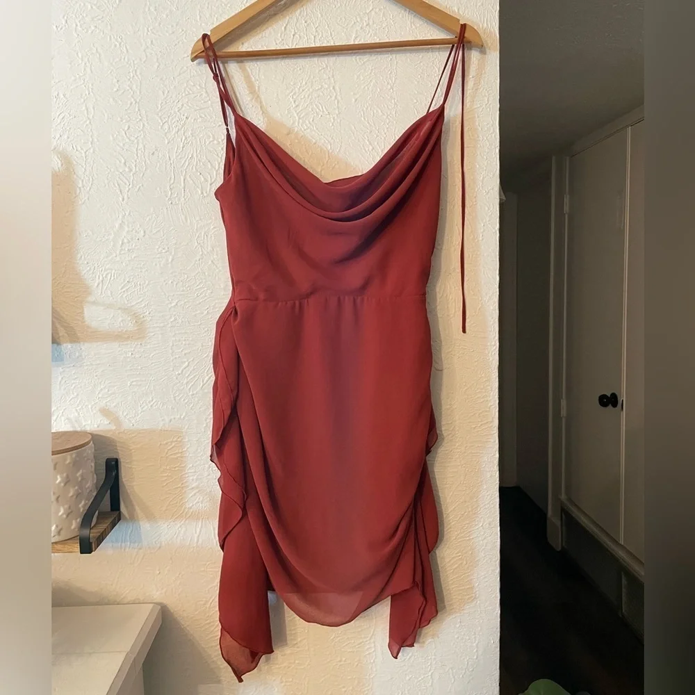 NWT Oh Polly Cowl Neck Backless Waterfall Skirt Mini Dress in Red Size 6